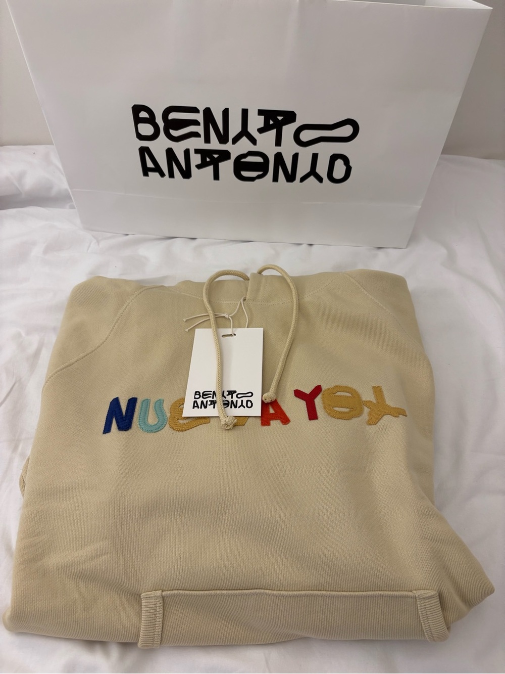 Bad Bunny x Zara New Yol Patch Hoodie Sweatshirt Nueva Yol XL Madrid Spain Popup